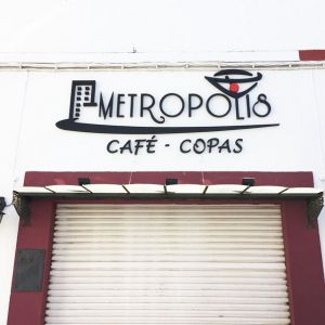 Coporeas Metropolis Galeria